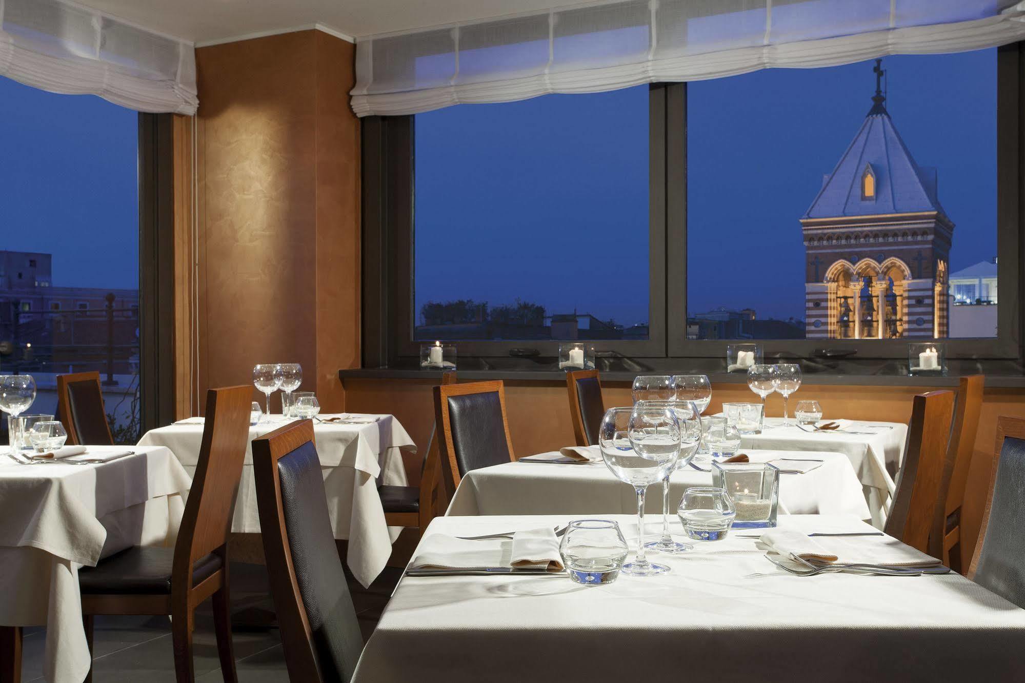 Hotel Artemide Roma Esterno foto