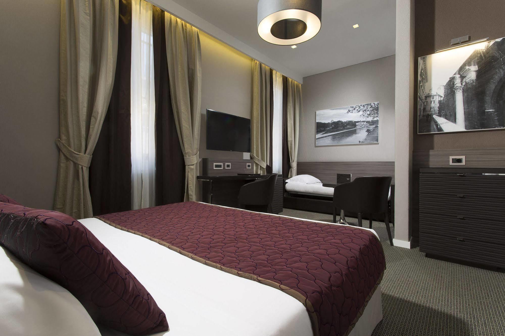 Hotel Artemide Roma Esterno foto